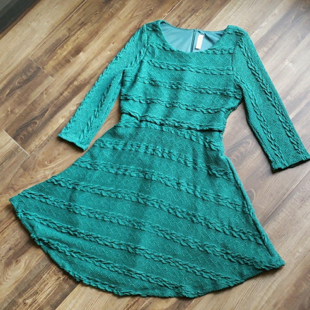 Women's green dress
